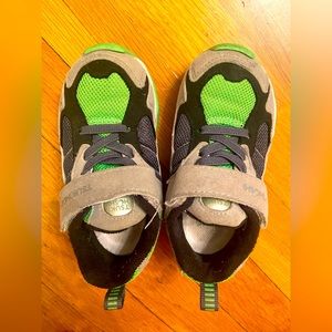 Tsukihoshi boys toddler sneaker used Blast green grey size 8 M